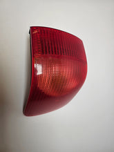 Oryginalna tylna prawa lampka tylnia Audi 80 B4 Limousine 140338R
